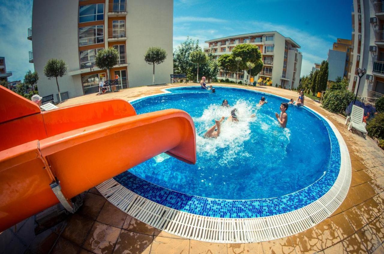 Beautiful Apartment Right By The Sea, Sveti Vlas Exterior foto