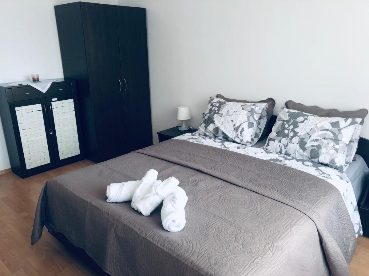 Beautiful Apartment Right By The Sea, Sveti Vlas Exterior foto